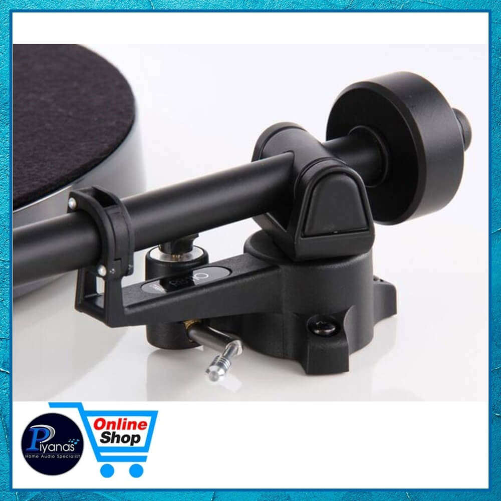 เครื่องเล่นแผ่นเสียง REGA : PLANAR 1 + หัว CARBON (WHITE)